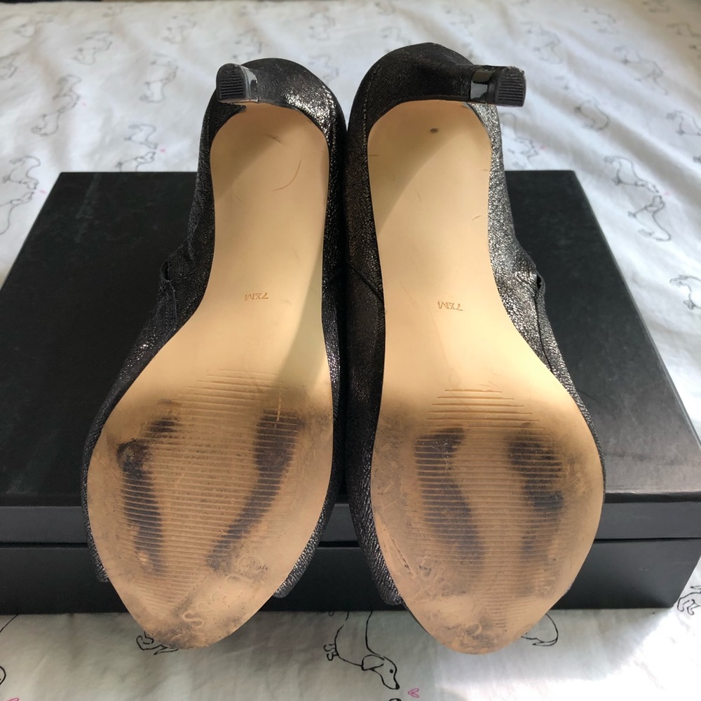 GUESS Adara Metallic Booties - Picture 2 of 7